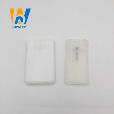 La carte de crédit antibactérienne rechargeable de rectangle forment l'aseptisant mince de main pulvérisent le jet de bouteille de 20ml 15ml