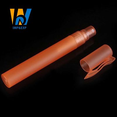 nouveau venu 10ml parfum en plastique Pen With Clip Cap de bouteille de jet de parfum d'atomiseur de beaucoup de couleurs