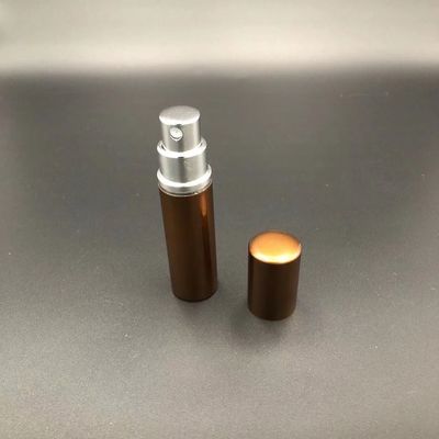 le voyage d'atomiseur de parfum de 0.135oz 4ml Travalo a placé Mini Perfume Dispenser Container Holder